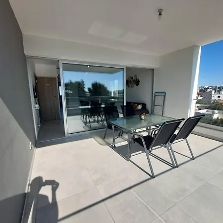 Apartment Luxury 2 Bedroom 301 *