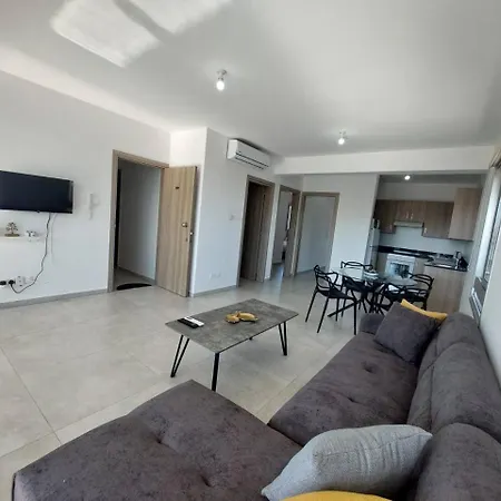 Apartment Luxury 2 Bedroom 301 Larnaca
