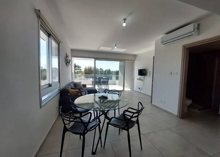 Apartmán Luxury 2 Bedroom 301 Larnaca