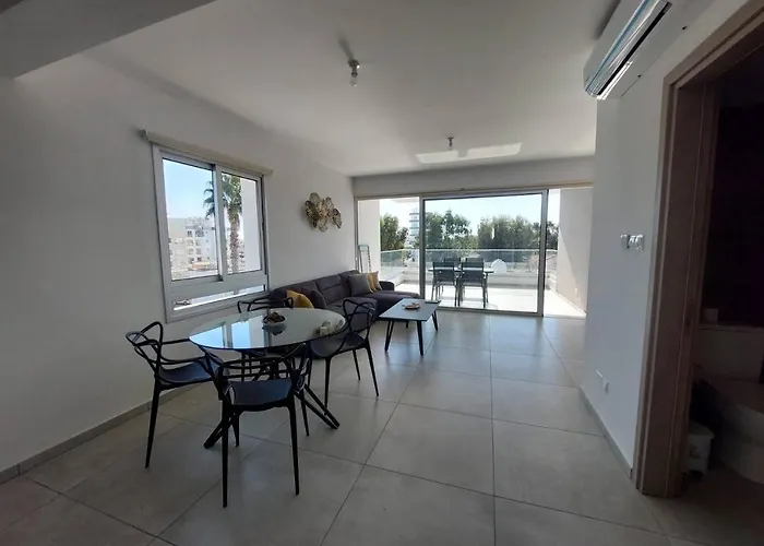Luxury 2 Bedroom 301 Apartmán Larnaca